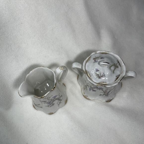 Vintage WARWICK Apple Blossom Sugar And Creamer Set - Picture 2 of 4